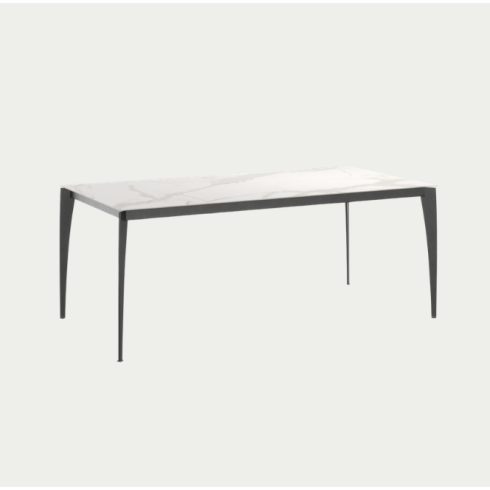 Table de repas MAD